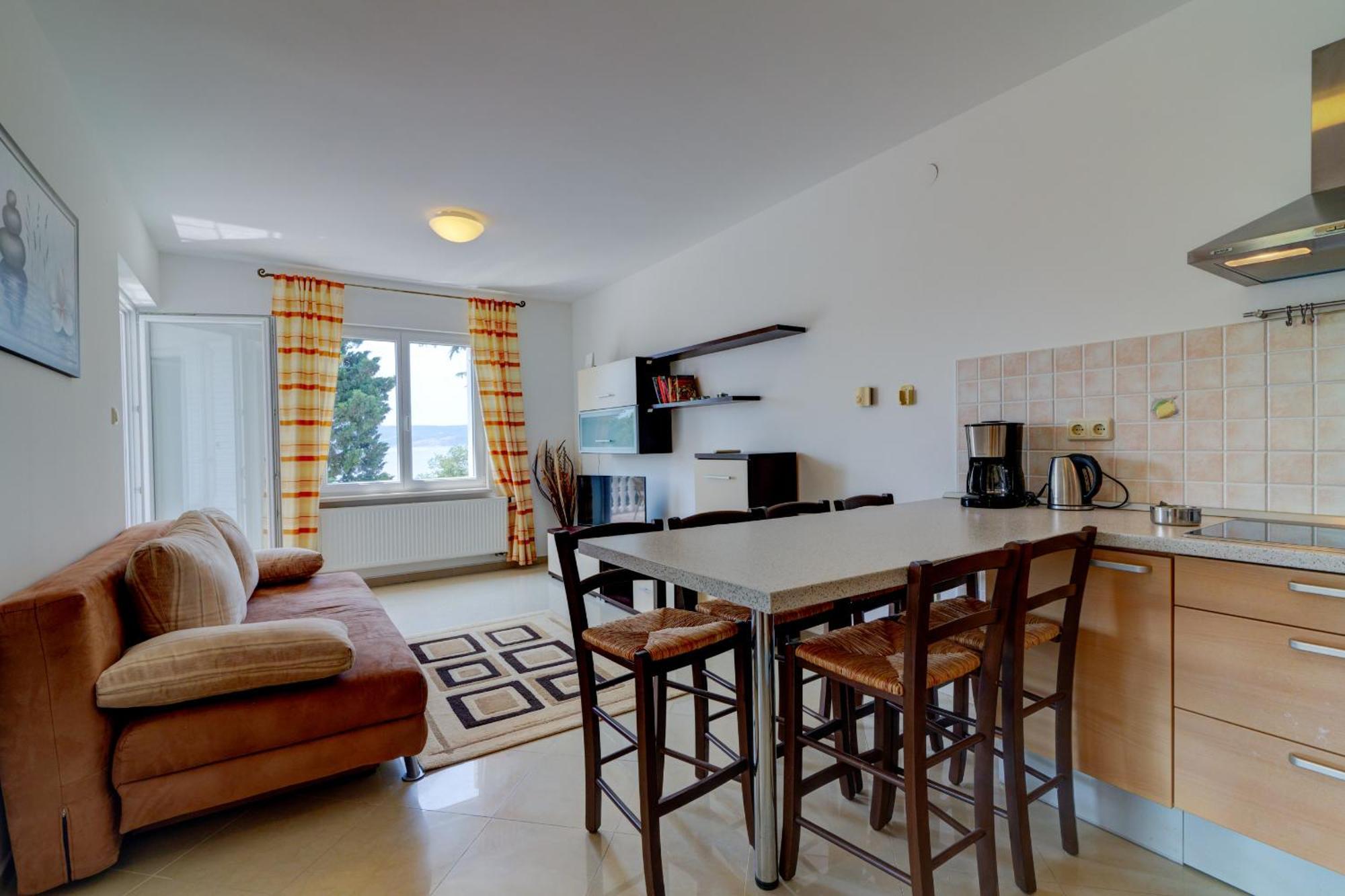 Apartmani Lili โนวีวีโนดอลสกี ภายนอก รูปภาพ