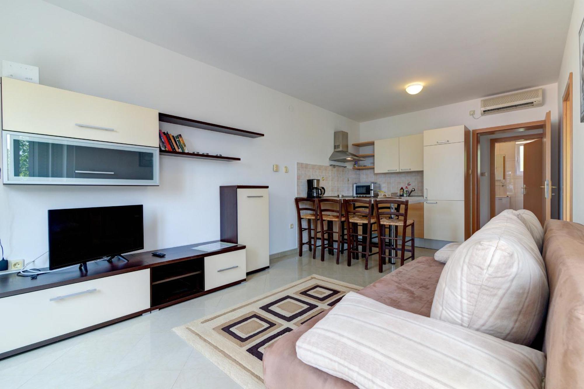 Apartmani Lili โนวีวีโนดอลสกี ภายนอก รูปภาพ